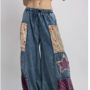 BlueVelvet Denim and Multi Print Fabric Wide Leg Pants in Light Denim Size Large